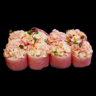 Преміум рол Barbie Roll (маменорі з тунцем та креветкою під пармезаном)