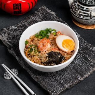 Рис з креветками (225 г)