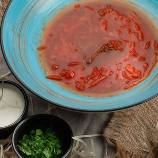 Борщ з яловичиною