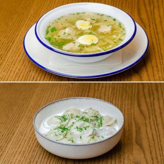 Бульйон когутяний та панські пельмені