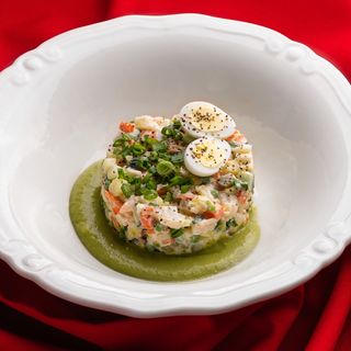 Олівʼє "База" із с|c лососем