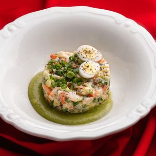 Олівʼє "База" із індичкою сувід