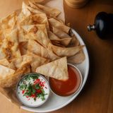 Чіпси з лавашу з соусом тар-тар (70г/30г)