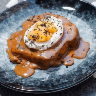 Френч тост з манго та карамеллю