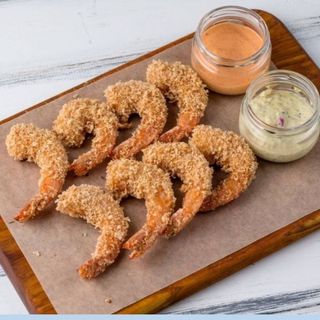 Креветки в хрусткій паніровці з соусом Айолі з кімчі