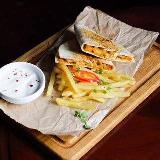 Кесаділля Hot Chicken(240г)