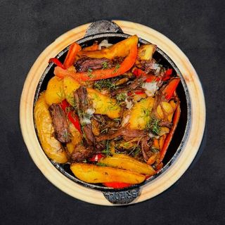 Пательня з яловичиною(340г)