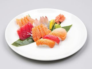 Сашимі Вугор 