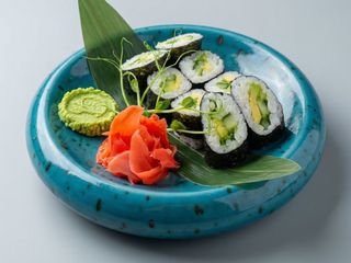 Макі огірок-авокадо 110 гр