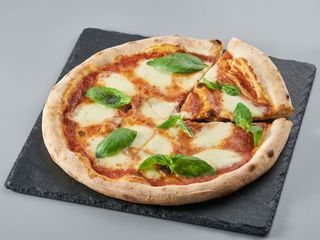 Піца Мама мія! (30см)