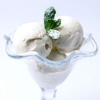 Морозиво з медом та горіхами (130г)