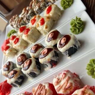 Сет запечених ролів ХL (1500г/125г)