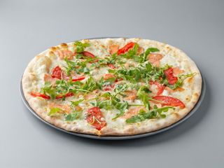 Піца з лососем (400г)