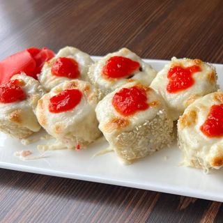 Запечений рол з куркою (335/25г)