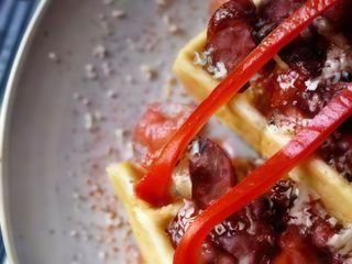 Червона гостра вафля (270г)