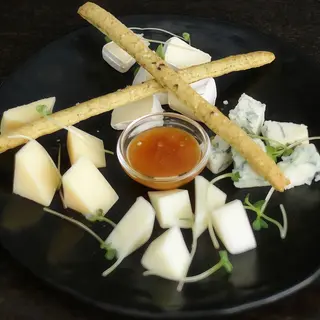 Сирна закуска (200г)