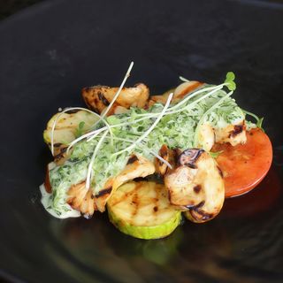 Філе курки з овочами гриль (250г)