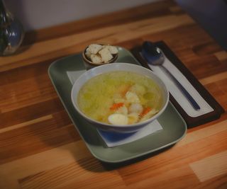 Курячий бульйон з фрикадельками (300г)