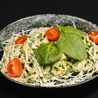 Паста зі шпинатом