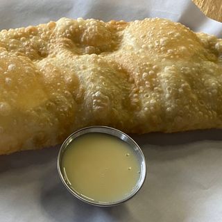 Чебурек з гарбузом апельсином та сиром дорблю