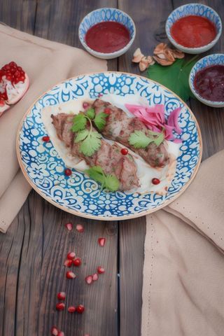 Свино-яловичий люля-кебаб (200г)