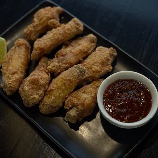 Курячі крильця з хрусткою скоринкою