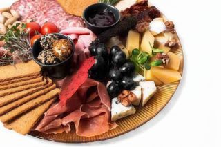 Асорті Італійських спеціалітетів (640г)