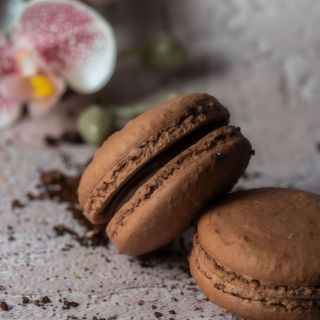 Макарон шоколадний (35г)