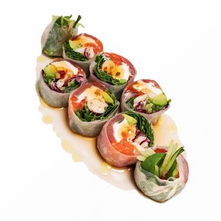 Сашимі рол з лосося, тунця та креветки(190/40г)