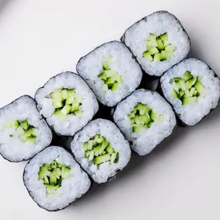 Макі огірок (100г)