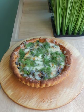 Кіш лорен з куркою та грибами (680г)
