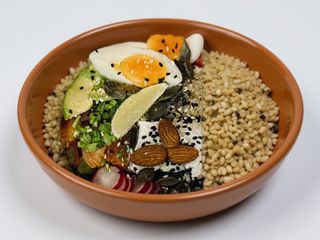 Боул з куркою