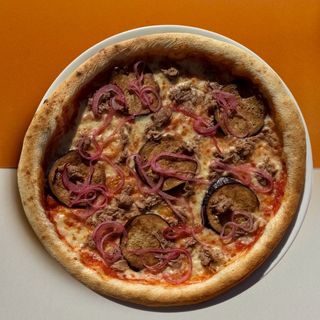 Піца Тунець з місо баклажаном (470г)