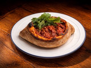 Аджарулі з пряними овочами