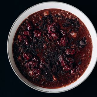 Мультизлакова каша з пряною вишнею