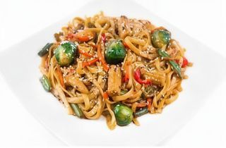 Локшина ВОК з овочами (480г)