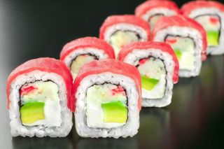 Рол Червоний дракон (240г)