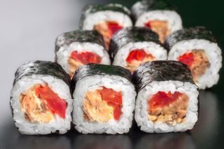 Момотаро макі (110г)