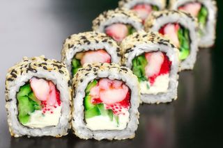 Рол Фудзіяма (220г)