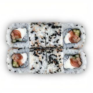 Футо рол з лососем