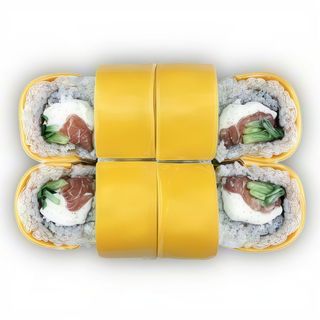 Рол Сирний з лососем