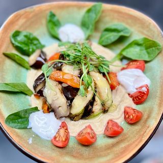 Салат Мангал з запеченими овочами ( 300 гр)