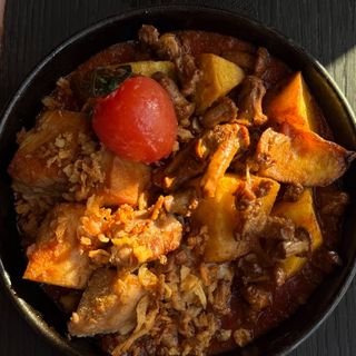 Сковорідка мʼясна з лисичками (430г)