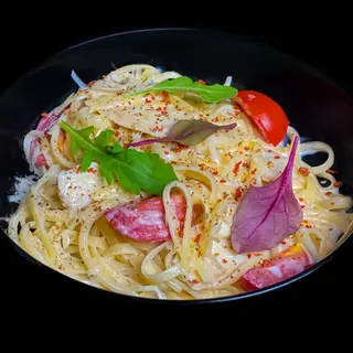 Паста з куркою та томатами (330 гр)
