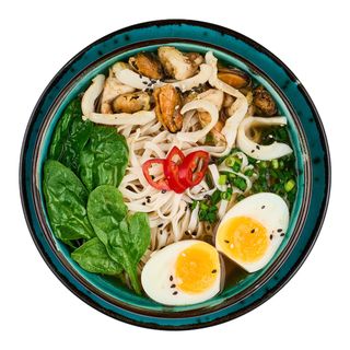 Суп Рамен з морепродуктами (400г)