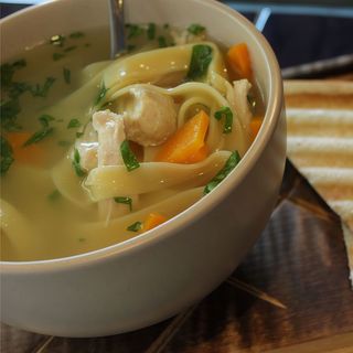 Бульйон Chicken Noodle (400 мл)
