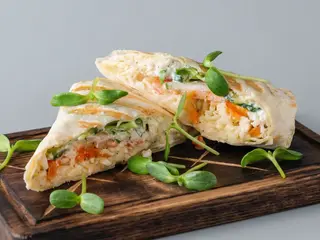 Рол Овочевий (210г)