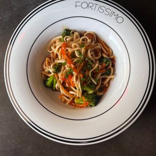 Фунчоза з куркою 