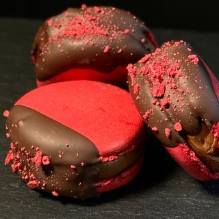 Макарун Мигдаль-вишня