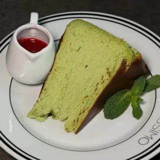 Баський фісташковий чізкейк